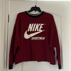 Nike Sportswear Crewneck Sweatshirt Ecru Maroon/Black/White Womens Large